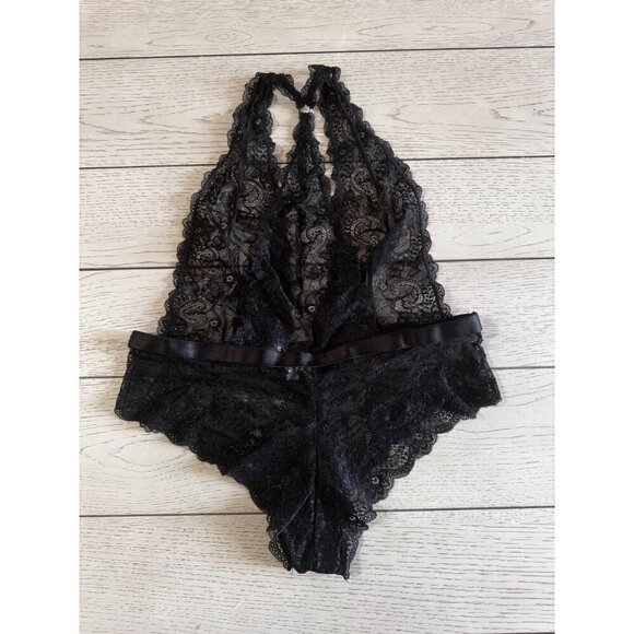 Oh la la Cheri plunging lace halter black  teddy size 1X - Picture 4 of 5